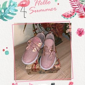 NWT Rose gold/pink glitter tennis shoes
